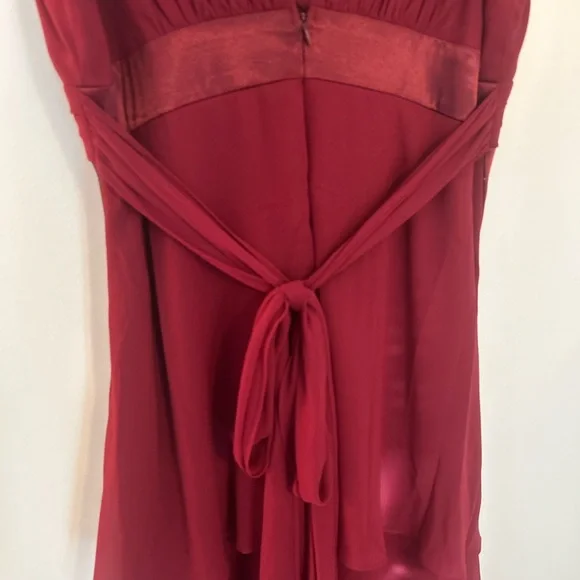 Elegant Burgundy Sleeveless Formal Long Dress - Picture 8 of 13